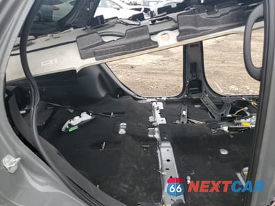 Zdjęcie 19 z 26 samochodu: 2024 DODGE DURANGO SRT HELLCAT VIN:1C4SDJH94RC144555 - miniatura