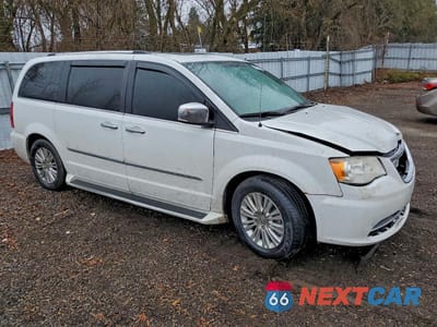 Czwarte zdjęcie samochodu z boku: 2014 CHRYSLER TOWN & COUNTRY LIMITED VIN:2C4RC1GG9ER149950 - miniatura