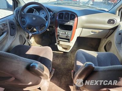 Zdjęcie 8 z 12 samochodu: 2005 CHRYSLER TOWN & COUNTRY VIN:1C4GP45R05B317524 - miniatura