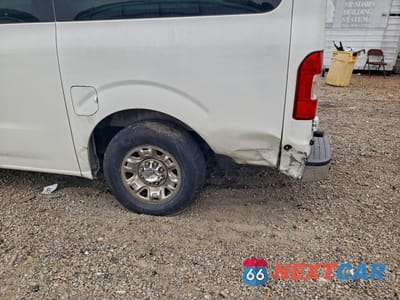 Zdjęcie 9 z 10 samochodu: 2014 NISSAN NV 3500 S VIN:5BZBF0AA4EN162559 - miniatura