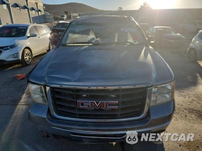 Piąte zdjęcie samochodu w środku: 2007 GMC NEW SIERRA K3500 VIN:1GTHK39677E522191 - miniatura