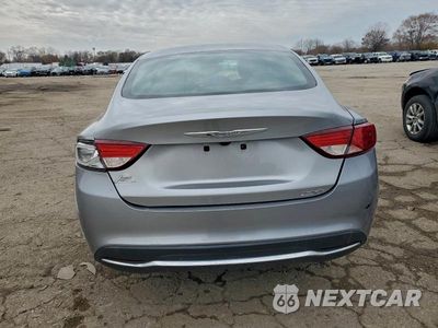 Zdjęcie 6 z 12 samochodu: 2015 CHRYSLER 200 LIMITED VIN:1C3CCCAB3FN755634 - miniatura