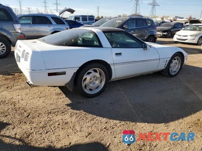 Trzecie zdjęcie samochodu z tyłu: 1994 CHEVROLET CORVETTE VIN:1G1YY22P3R5110101 - miniatura