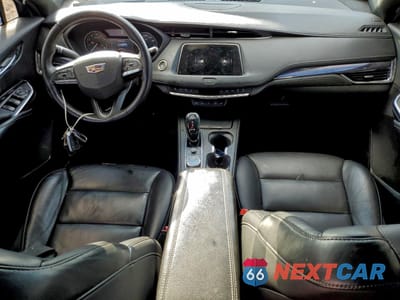Zdjęcie 8 z 15 samochodu: 2023 CADILLAC XT4 LUXURY VIN:1GYAZAR44PF129110 - miniatura