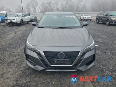 Piąte zdjęcie samochodu w środku: 2021 NISSAN SENTRA SV VIN:3N1AB8CV8MY283542 - miniatura
