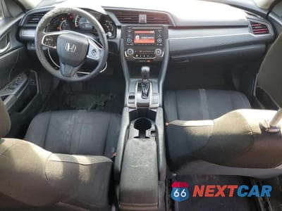 Zdjęcie 8 z 11 samochodu: 2017 HONDA CIVIC LX VIN:2HGFC2F55HH553896 - miniatura