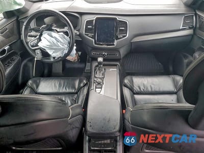 Zdjęcie 8 z 12 samochodu: 2020 VOLVO XC90 T6 R-DESIGN VIN:YV4A22PM1L1610617 - miniatura