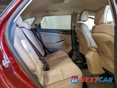 Zdjęcie 11 z 13 samochodu: 2017 HYUNDAI TUCSON LIMITED VIN:KM8J3CA4XHU350184 - miniatura