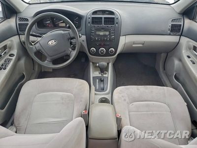 Zdjęcie 8 z 11 samochodu: 2008 KIA SPECTRA EX VIN:KNAFE121485559229 - miniatura