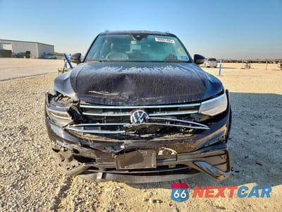Piąte zdjęcie samochodu w środku: 2022 VOLKSWAGEN TIGUAN SE VIN:3VV3B7AXXNM139215 - miniatura