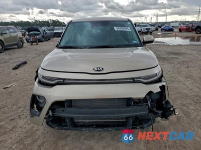 Piąte zdjęcie samochodu w środku: 2020 KIA SOUL EX VIN:KNDJ33AUXL7084984 - miniatura