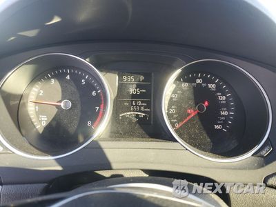 Zdjęcie 9 z 15 samochodu: 2018 VOLKSWAGEN JETTA S VIN:3VW2B7AJ5JM251160 - miniatura