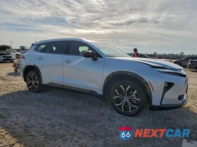 Czwarte zdjęcie samochodu z boku: 2025 TOYOTA CROWN SIGNIA XLE VIN:JTDACAAJ9S3004574 - miniatura