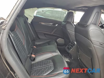 Zdjęcie 10 z 12 samochodu: 2022 MASERATI QUATTROPORTE MODENA VIN:ZAM56YRM3NX400590 - miniatura
