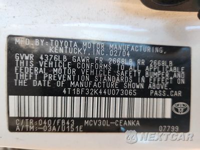 Zdjęcie 12 z 14 samochodu: 2004 TOYOTA CAMRY LE VIN:4T1BF32K44U073065 - miniatura