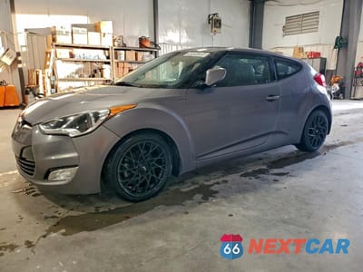 2013 HYUNDAI VELOSTER KMHTC6AD0DU093198 - główne zdjęcie licytacji z USA - miniatura