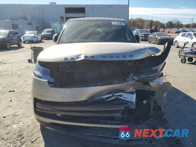 Piąte zdjęcie samochodu w środku: 2025 LAND ROVER RANGE ROVER SE VIN:SALKP9FUXSA284665 - miniatura
