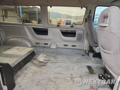 Zdjęcie 11 z 15 samochodu: 1999 FORD ECONOLINE E150 WAGON VIN:1FMRE11L9XHA28314 - miniatura