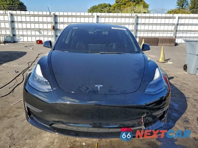 Piąte zdjęcie samochodu w środku: 2022 TESLA MODEL 3 VIN:5YJ3E1EB6NF234263 - miniatura