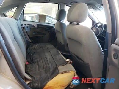 Zdjęcie 10 z 13 samochodu: 2000 FORD FOCUS ZTS VIN:1FAFP3831YW147738 - miniatura