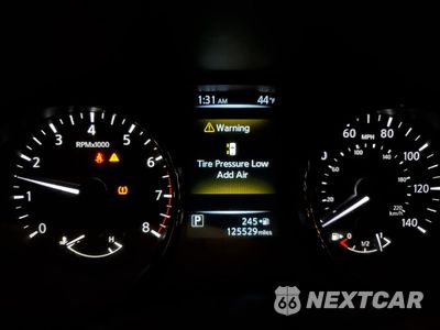 Zdjęcie 9 z 15 samochodu: 2017 NISSAN ROGUE S VIN:JN8AT2MV3HW012573 - miniatura