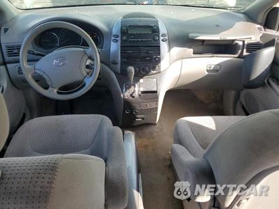 Zdjęcie 12 z 19 samochodu: 2006 TOYT SIENNA CE VIN:5TDZA23C86S468084 - miniatura