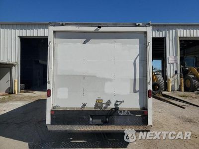 Zdjęcie 6 z 13 samochodu: 2021 FORD E350 DELIVERY TRUCK VIN:1FDWE3FK0MDC04734 - miniatura