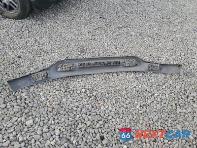 Zdjęcie 12 z 13 samochodu: 2001 GMC NEW SIERRA K1500 VIN:2GTEK19T011297716 - miniatura
