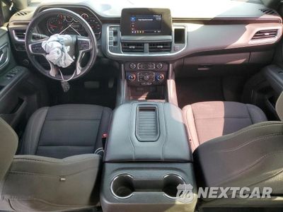 Zdjęcie 8 z 13 samochodu: 2022 CHEVROLET TAHOE C1500 LS VIN:1GNSCMKD7NR347682 - miniatura
