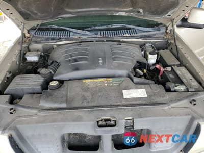 Zdjęcie 12 z 13 samochodu: 2004 LINCOLN AVIATOR VIN:5LMEU88H84ZJ07567 - miniatura