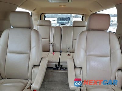 Zdjęcie 10 z 13 samochodu: 2012 GMC YUKON XL DENALI VIN:1GKS2MEF4CR247307 - miniatura