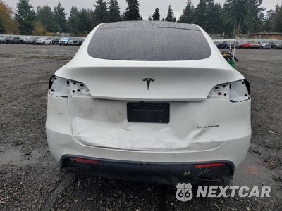 Zdjęcie 6 z 14 samochodu: 2024 TESLA MODEL Y VIN:7SAYGDEEXRF204218 - miniatura