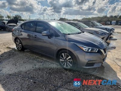 Czwarte zdjęcie samochodu z boku: 2021 NISSAN VERSA SV VIN:3N1CN8EV0ML819572 - miniatura