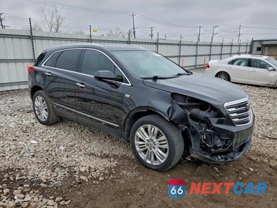 Czwarte zdjęcie samochodu z boku: 2019 CADILLAC XT5 PREMIUM LUXURY VIN:1GYKNERS3KZ210998 - miniatura