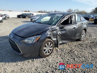 2019 TOYOTA YARIS L 3MYDLBYV5KY505742 - główne zdjęcie licytacji z USA - miniatura