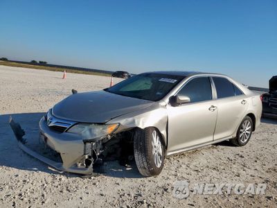 2014 TOYOTA CAMRY SE 4T1BK1FK9EU551251 - główne zdjęcie licytacji z USA - miniatura