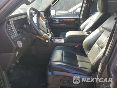 Zdjęcie 7 z 13 samochodu: 2010 LINCOLN NAVIGATOR VIN:5LMJJ2J56AEJ07543 - miniatura