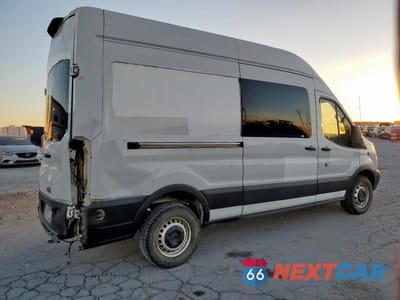 Trzecie zdjęcie samochodu z tyłu: 2019 FORD TRANSIT T-250 VIN:1FTYR2XM4KKA94730 - miniatura