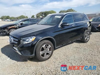 2018 MERCEDES-BENZ GLC 300 WDC0G4JB7JV043753 - główne zdjęcie licytacji z USA - miniatura