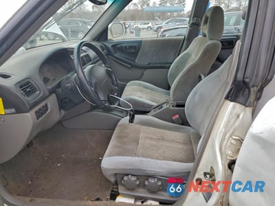 Zdjęcie 7 z 14 samochodu: 2001 SUBARU FORESTER S VIN:JF1SF655X1H709350 - miniatura