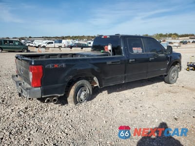 Trzecie zdjęcie samochodu z tyłu: 2022 FORD F350 SUPER DUTY VIN:1FT8W3BT3NEC32516 - miniatura