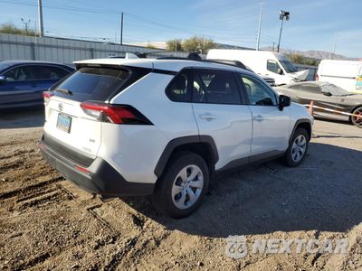 Trzecie zdjęcie samochodu z tyłu: 2019 TOYOTA RAV4 LE VIN:JTMH1RFV8KJ007931 - miniatura