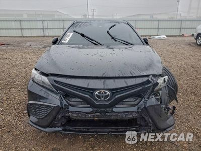 Piąte zdjęcie samochodu w środku: 2021 TOYOTA CAMRY SE VIN:4T1G11BK3MU025727 - miniatura
