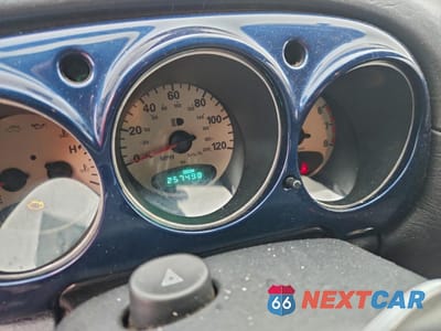 Zdjęcie 9 z 12 samochodu: 2003 CHRYSLER PT CRUISER CLASSIC VIN:3C4FY48BX3T607742 - miniatura