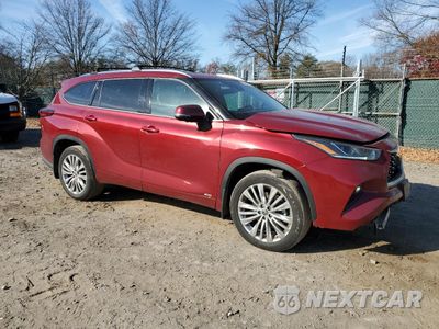 Czwarte zdjęcie samochodu z boku: 2023 TOYOTA HIGHLANDER HYBRID LIMITED VIN:5TDEBRCH3PS114099 - miniatura