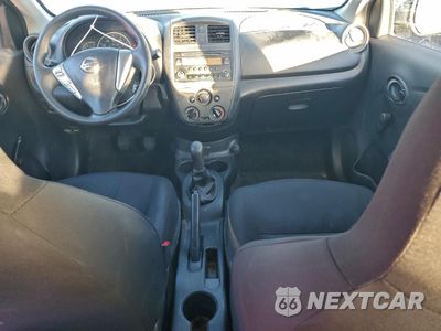 Zdjęcie 8 z 14 samochodu: 2017 NISSAN VERSA S VIN:3N1CN7AP0HL861649 - miniatura
