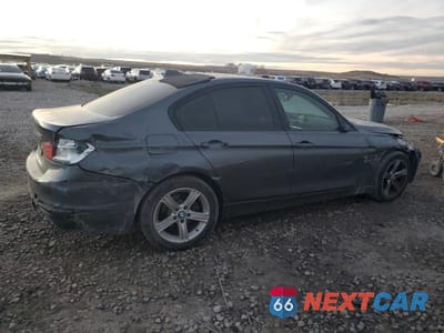 Trzecie zdjęcie samochodu z tyłu: 2014 BMW 328 XI VIN:WBA3B3G52ENR81904 - miniatura