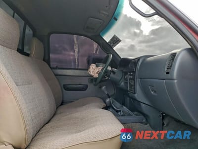 Zdjęcie 10 z 14 samochodu: 1997 TOYOTA TACOMA VIN:4TAPN62N7VZ274631 - miniatura