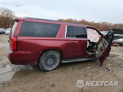 Trzecie zdjęcie samochodu z tyłu: 2017 CHEVROLET SUBURBAN C1500 LT VIN:1GNSCHKC5HR169662 - miniatura