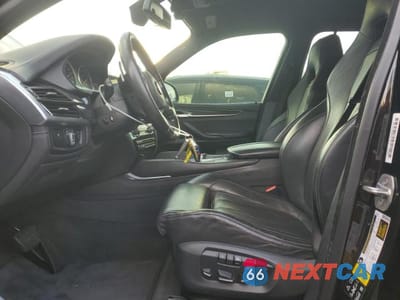 Zdjęcie 7 z 13 samochodu: 2017 BMW X5 M VIN:5YMKT6C38H0U39667 - miniatura